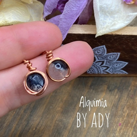 Black and white Tourmaline copper studs handmade earrings bohemian - Picture 1 of 4